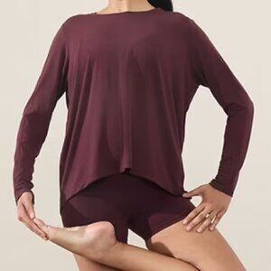 Athleta - With Ease L/S top - XL - Spiced Cabernet